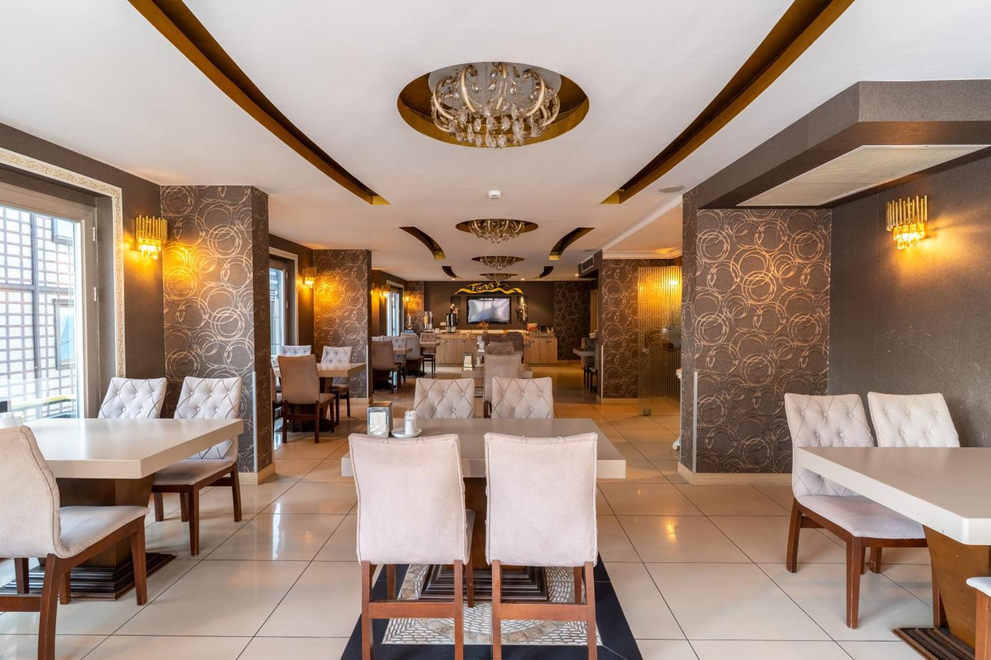 Otel Fengo &