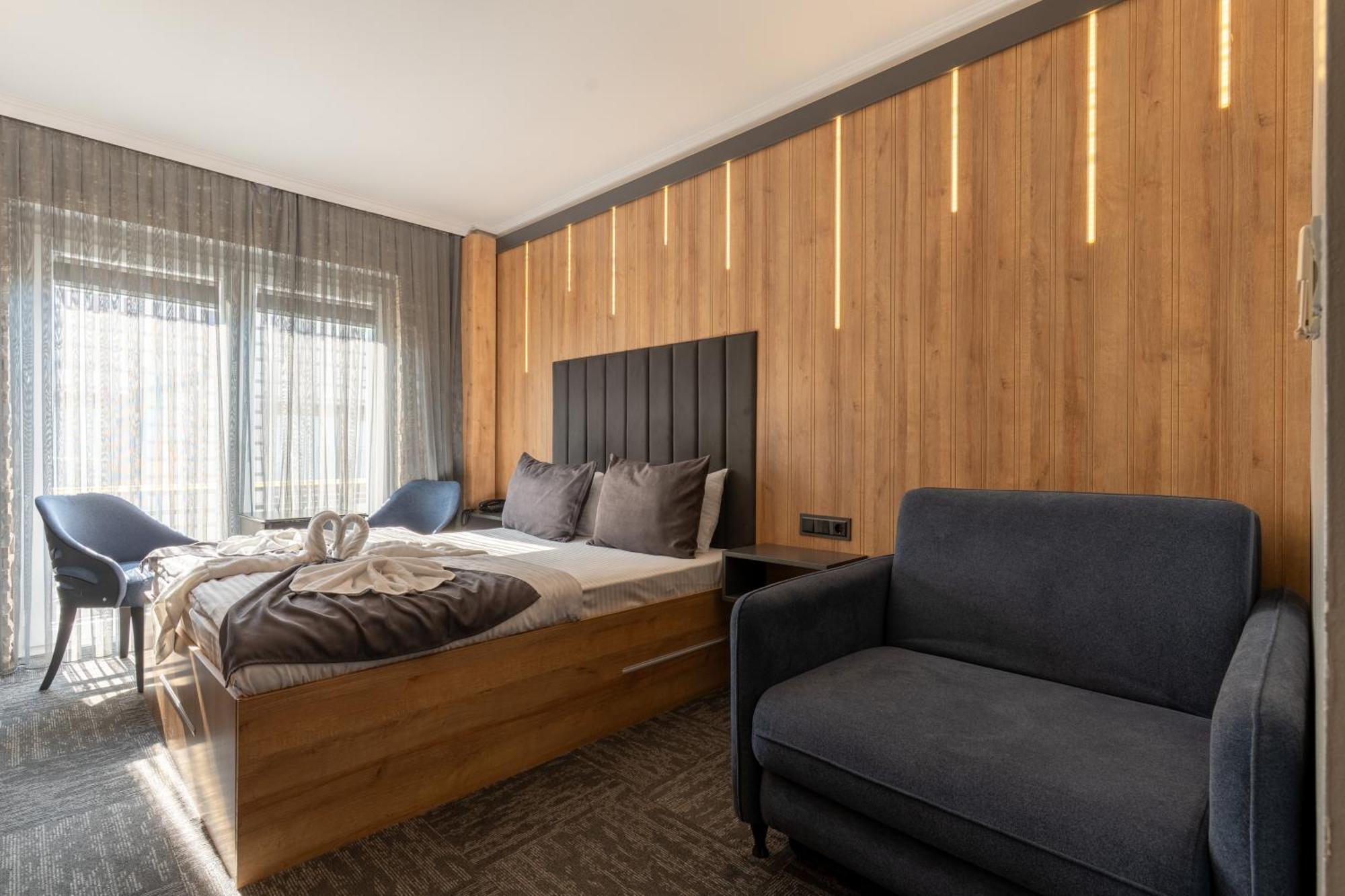 Fengo & Otel 3*
